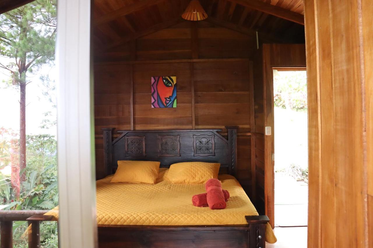 Eco Granja Don Lolo Villa Quesada  ภายนอก รูปภาพ