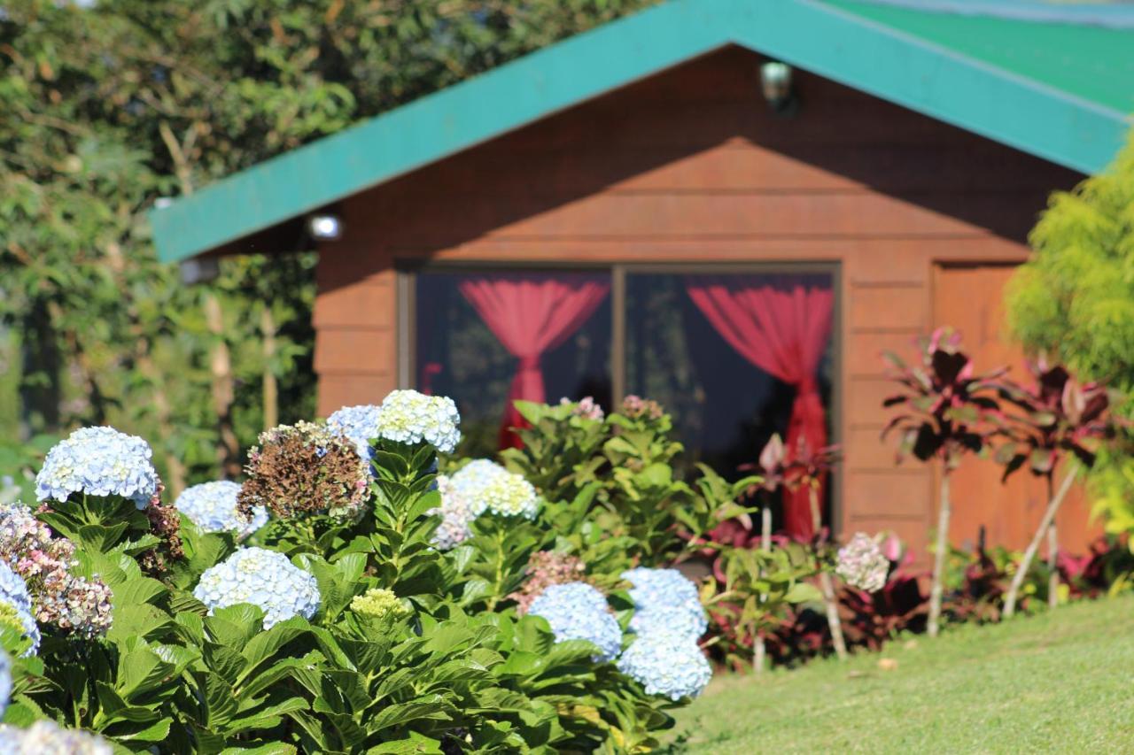 Eco Granja Don Lolo Villa Quesada  ภายนอก รูปภาพ